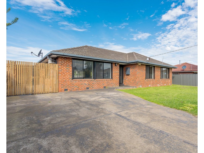 2 Keysborough Street, Craigieburn VIC 3064