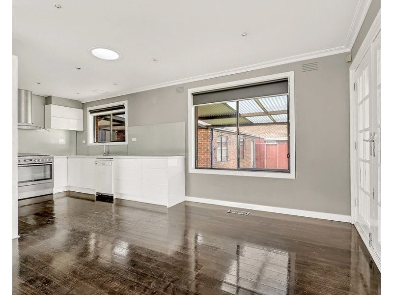 2 Keysborough Street, Craigieburn VIC 3064