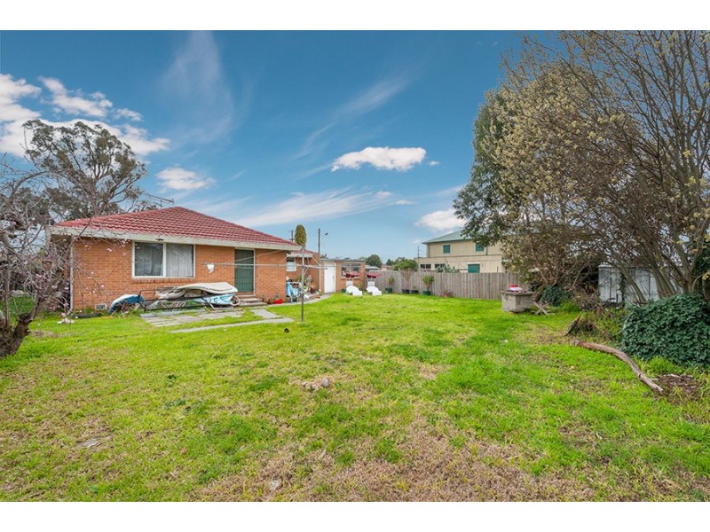 64 Hanson Road, Craigieburn VIC 3064