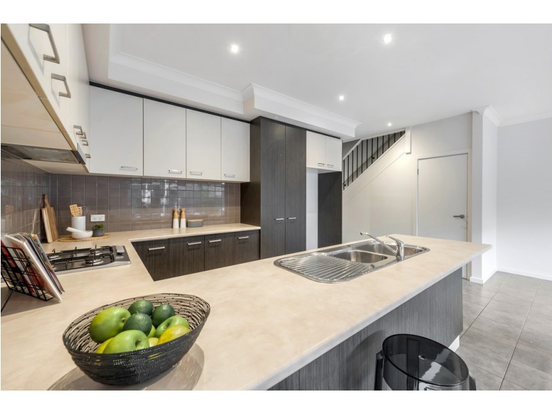 222 Windrock Avenue, Craigieburn VIC 3064