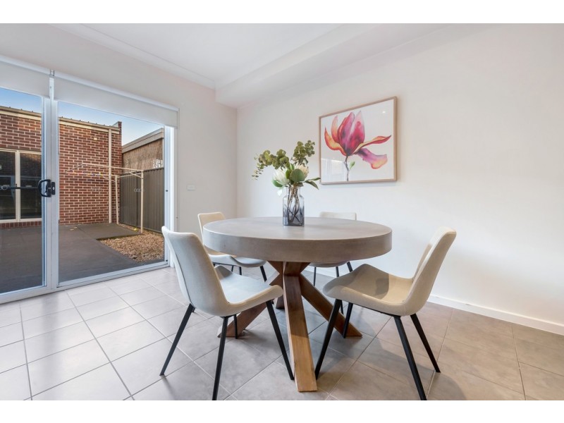 222 Windrock Avenue, Craigieburn VIC 3064