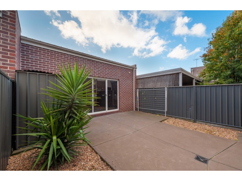 222 Windrock Avenue, Craigieburn VIC 3064