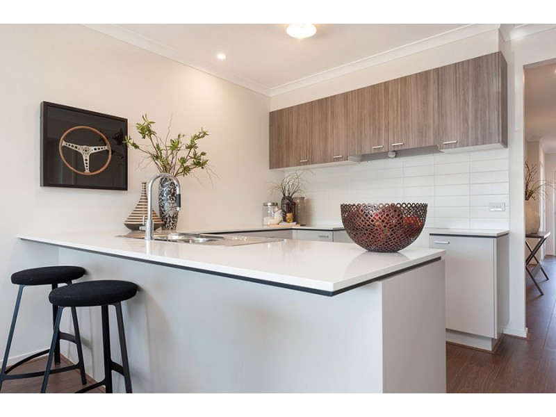 5 Bluebell Drive, Craigieburn VIC 3064