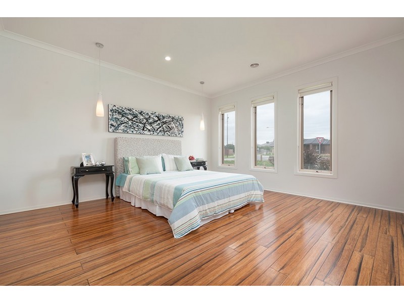 73 Monaco Circuit, Wollert VIC 3750
