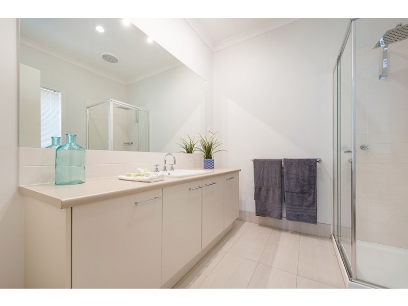 73 Monaco Circuit, Wollert VIC 3750