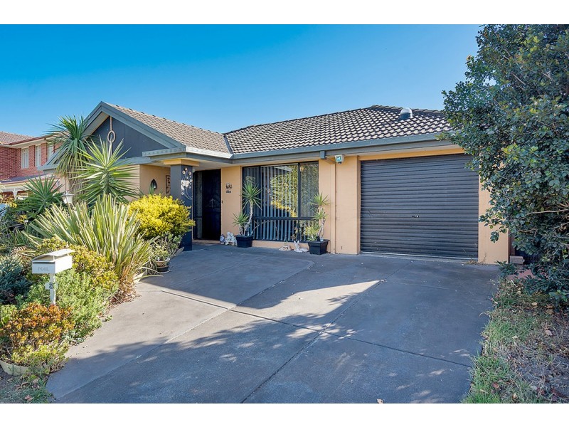 3 Sunnybrook Court, Craigieburn VIC 3064