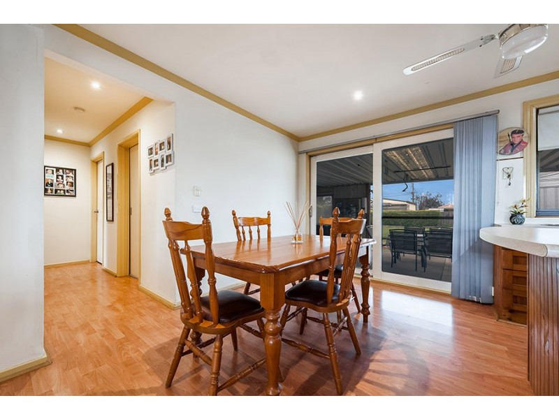 12 Silverton Court, Craigieburn VIC 3064