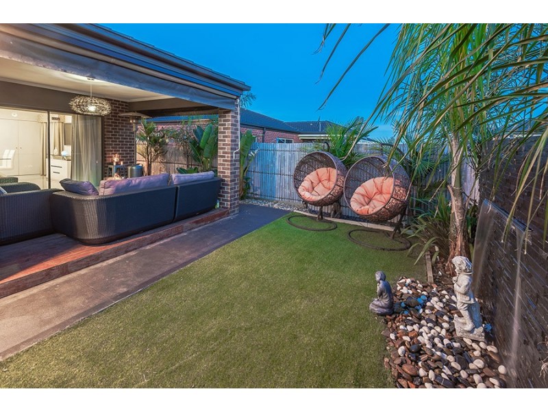 32 Serenity Way, Craigieburn VIC 3064
