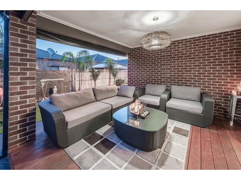 32 Serenity Way, Craigieburn VIC 3064