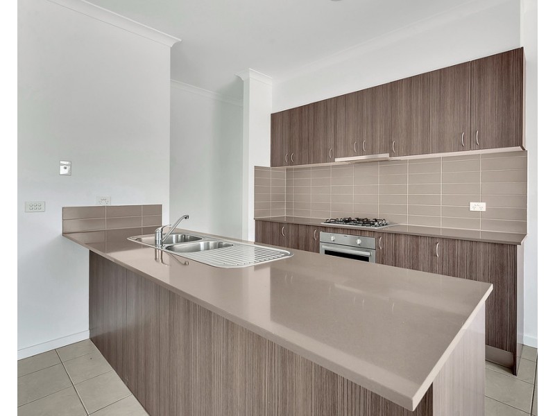 30 Ebony Circuit, Craigieburn VIC 3064