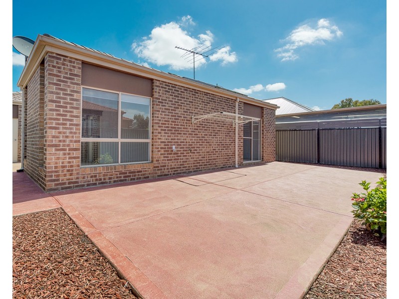 30 Ebony Circuit, Craigieburn VIC 3064