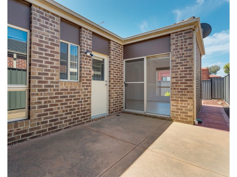 30 Ebony Circuit, Craigieburn VIC 3064