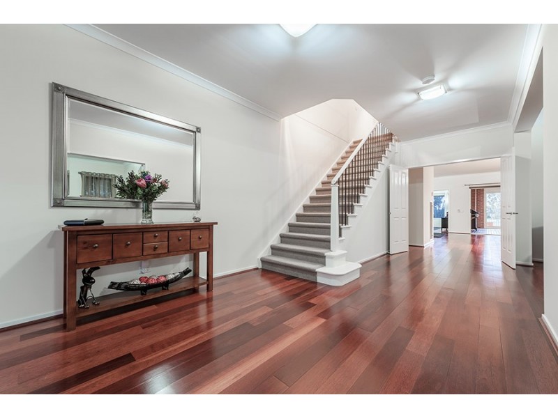 26 Scottsdale Court, Craigieburn VIC 3064