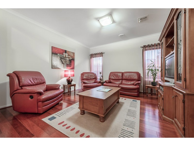 26 Scottsdale Court, Craigieburn VIC 3064