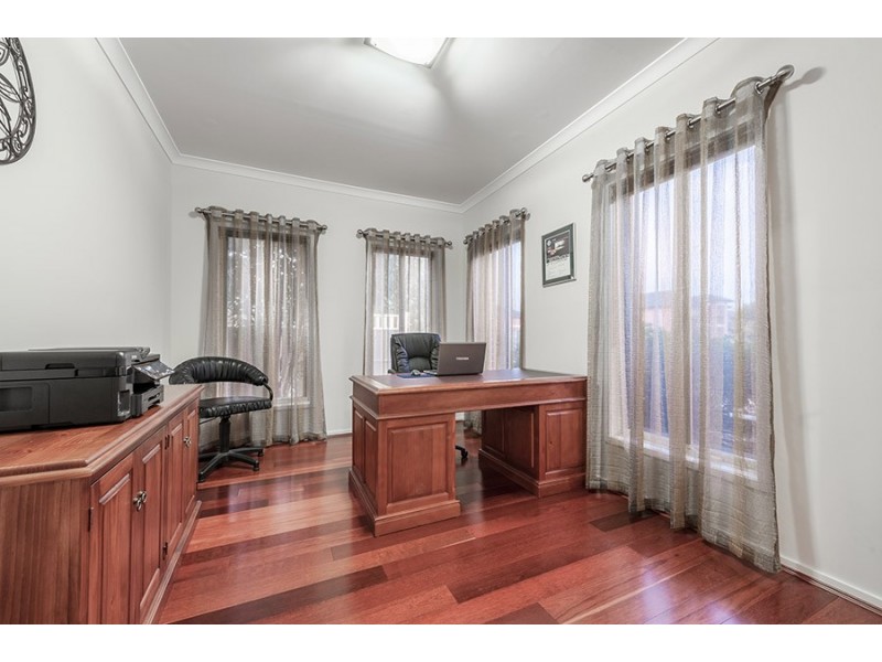 26 Scottsdale Court, Craigieburn VIC 3064