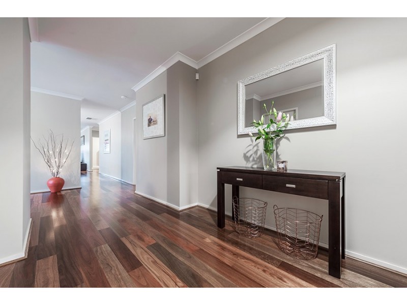 8 Northcroft Street, Craigieburn VIC 3064