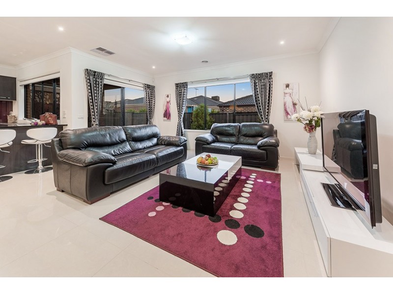 144 Newbury Boulevard, Craigieburn VIC 3064