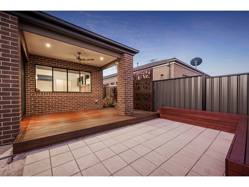 144 Newbury Boulevard, Craigieburn VIC 3064