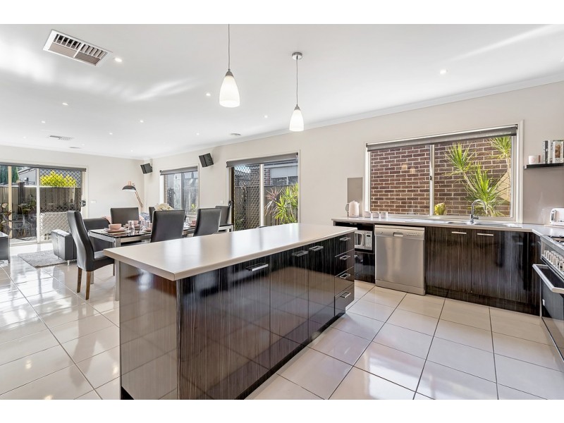 20 Black Wattle Road, Craigieburn VIC 3064