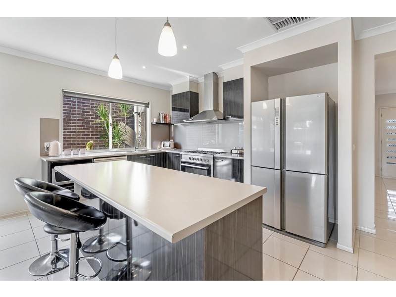 20 Black Wattle Road, Craigieburn VIC 3064