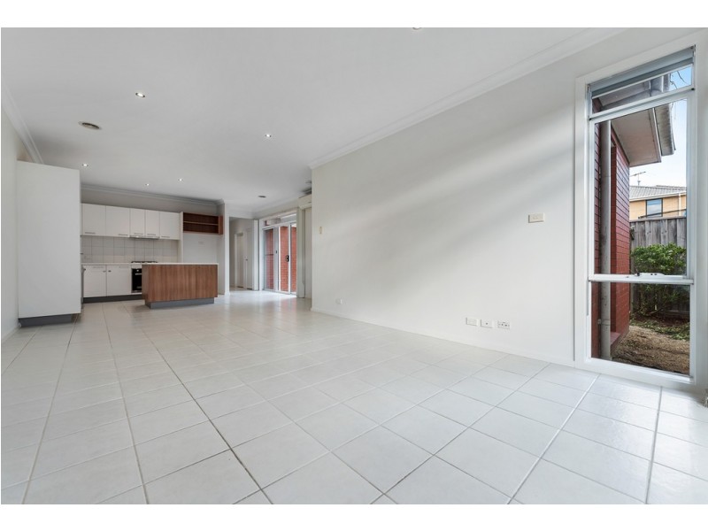 7 Crestview Close, Roxburgh Park VIC 3064