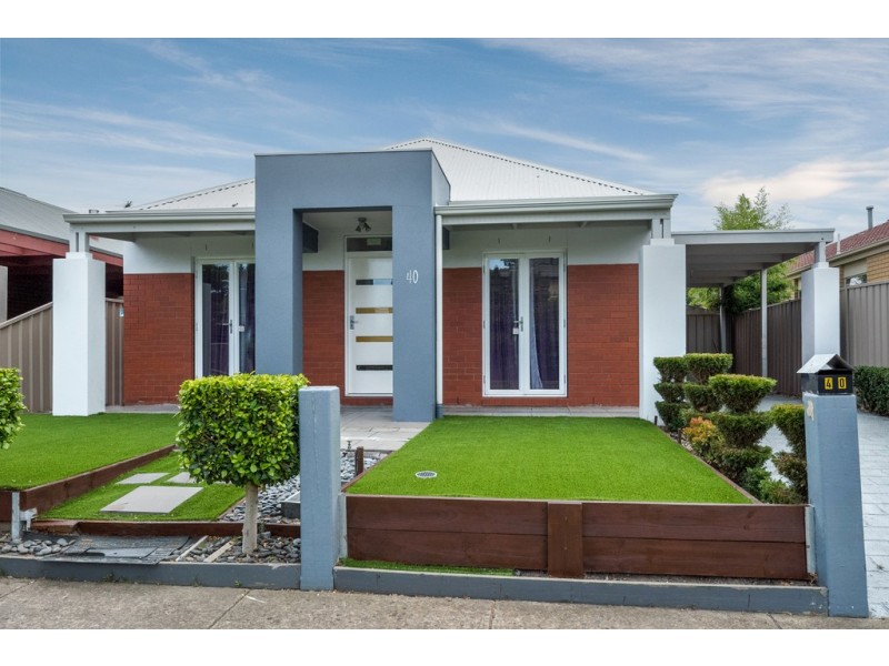40 Liverpool Circuit, Craigieburn VIC 3064