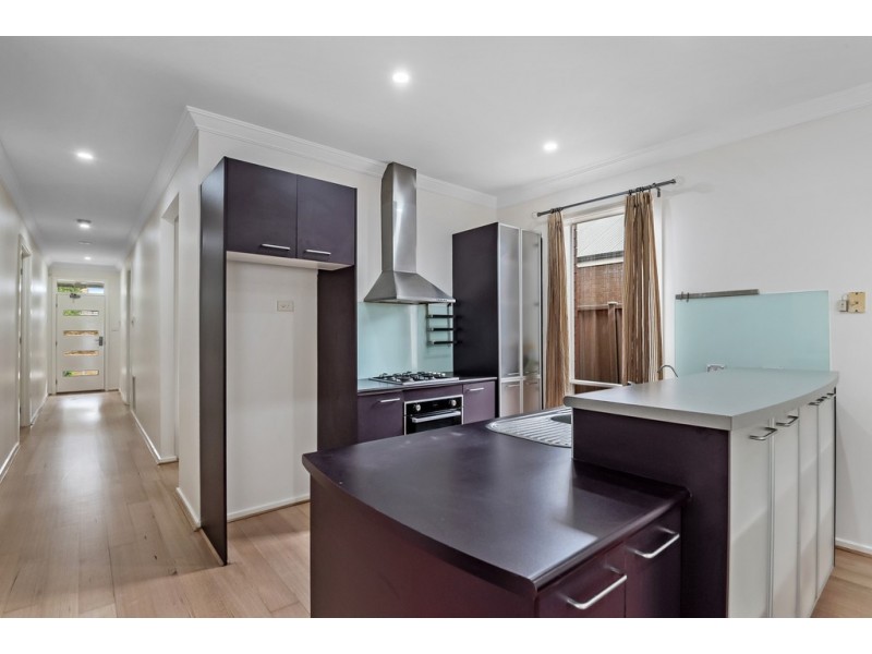 40 Liverpool Circuit, Craigieburn VIC 3064