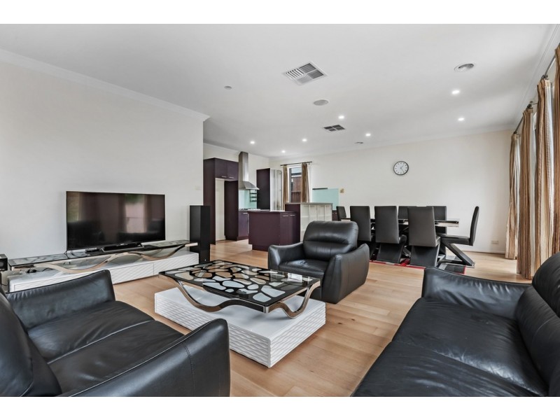 40 Liverpool Circuit, Craigieburn VIC 3064