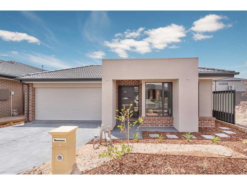 9 Cardigan Street, Craigieburn VIC 3064