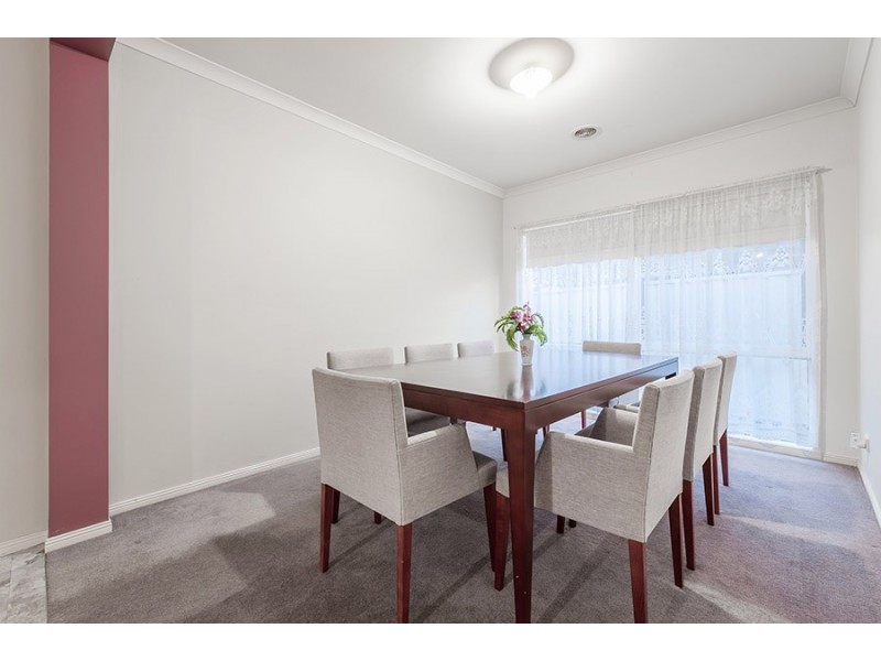 14 Elmwood Place, Craigieburn VIC 3064