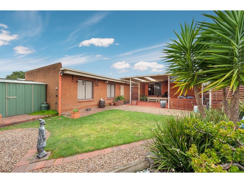 25 Alma Street, Craigieburn VIC 3064