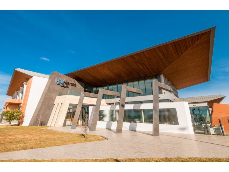 26 Fletcher Road, Craigieburn VIC 3064