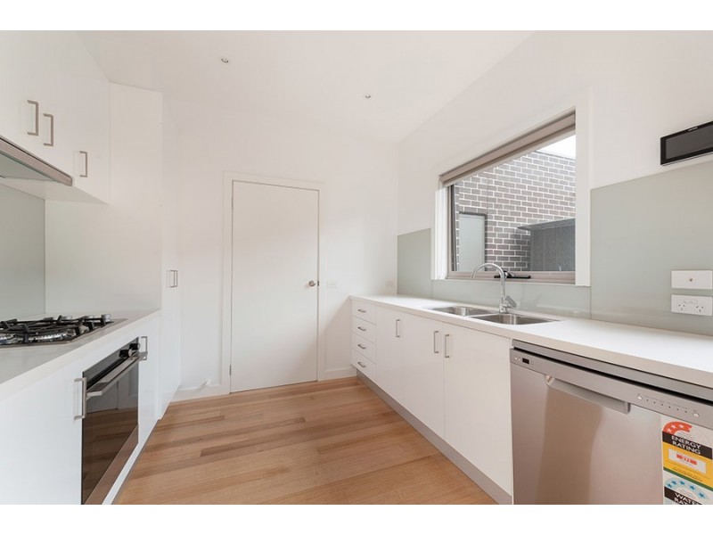 2/44 Canning Street, Avondale Heights VIC 3034