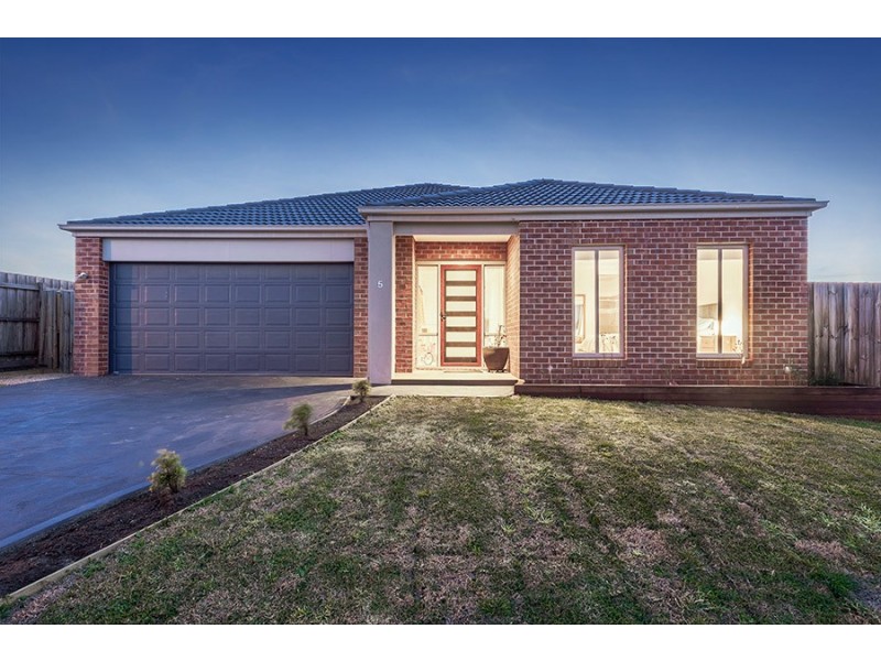 5 Leveque Loop, Craigieburn VIC 3064