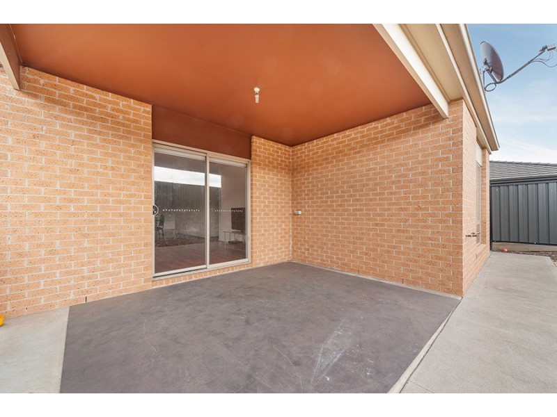 7 Pinnacle Drive, Craigieburn VIC 3064