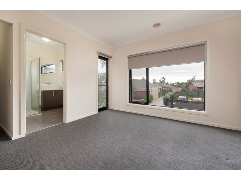 2/38 Mallard Circuit, Craigieburn VIC 3064