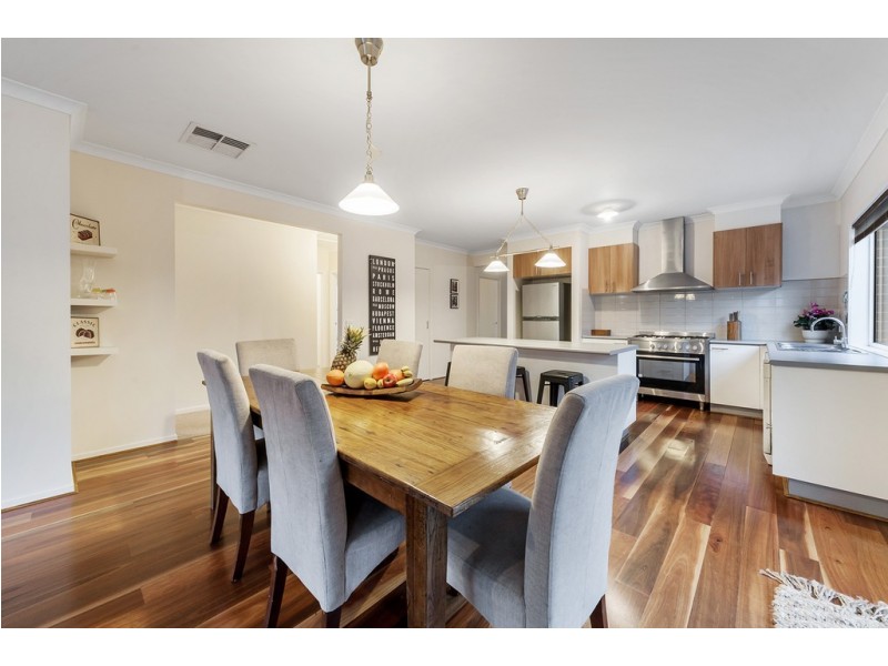 34 Palladium Circle, Beveridge VIC 3753