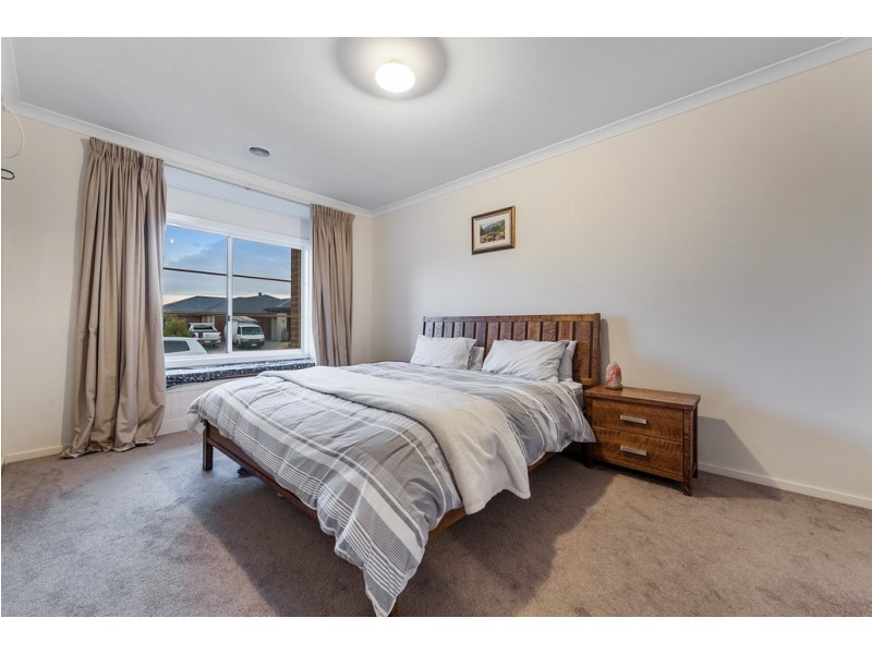 34 Palladium Circle, Beveridge VIC 3753