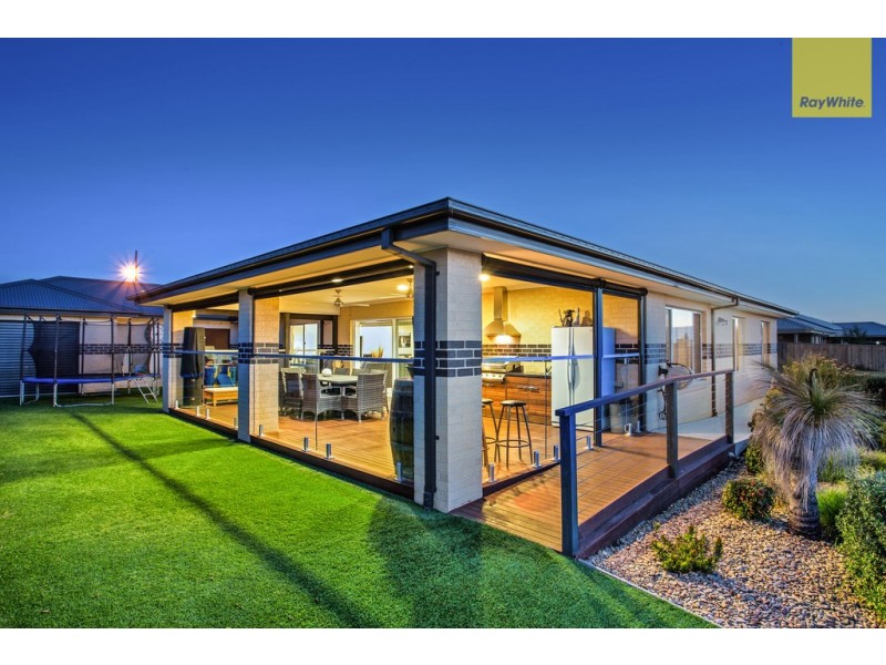 66 Mandalay Circuit, Beveridge VIC 3753