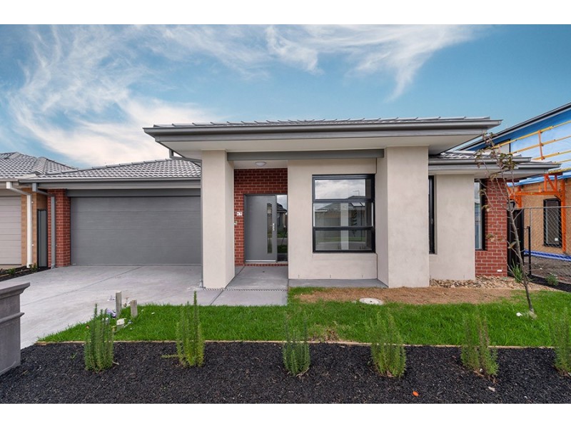 40 Scoria Circuit, Craigieburn VIC 3064