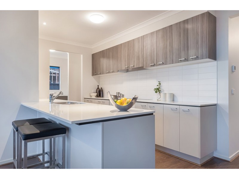 40 Scoria Circuit, Craigieburn VIC 3064