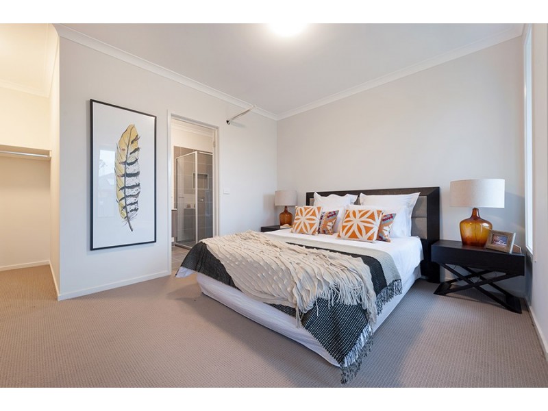 40 Scoria Circuit, Craigieburn VIC 3064