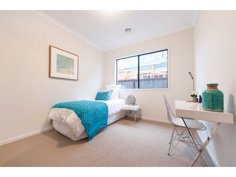 40 Scoria Circuit, Craigieburn VIC 3064