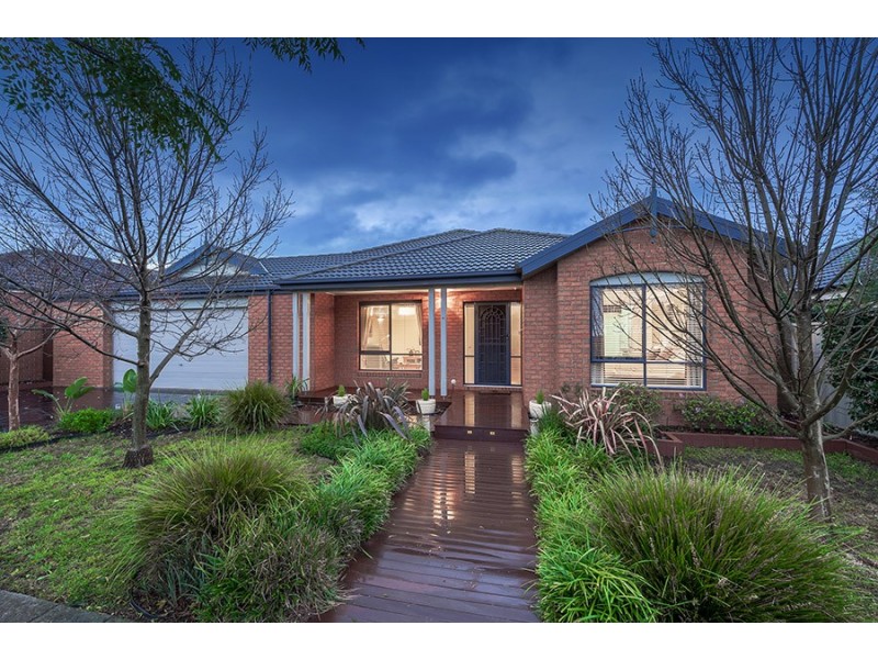 6 Long Island Circuit, Craigieburn VIC 3064