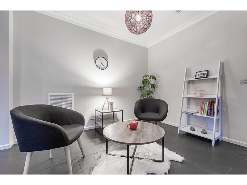 13 Beechworth Avenue, Greenvale VIC 3059