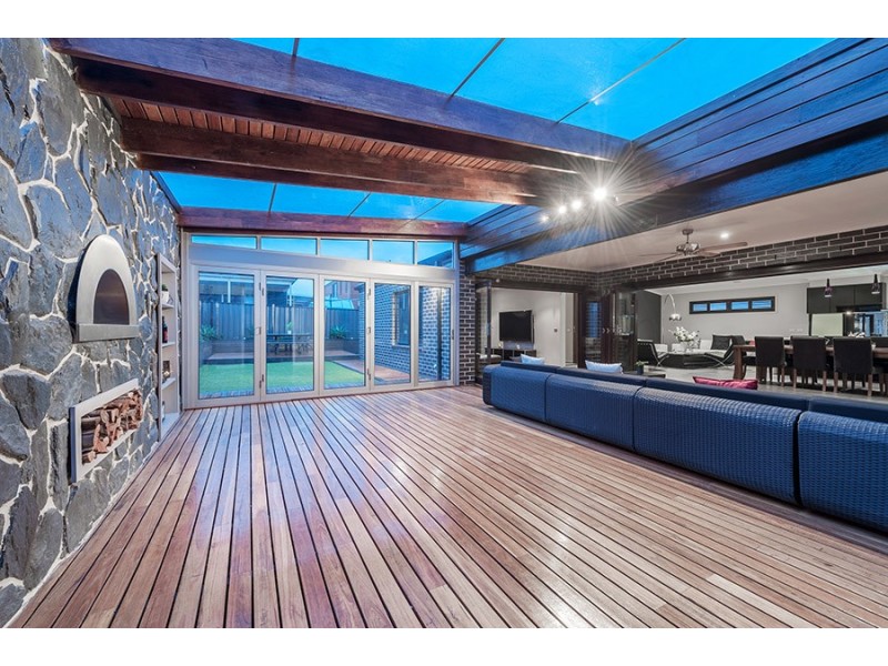 13 Beechworth Avenue, Greenvale VIC 3059