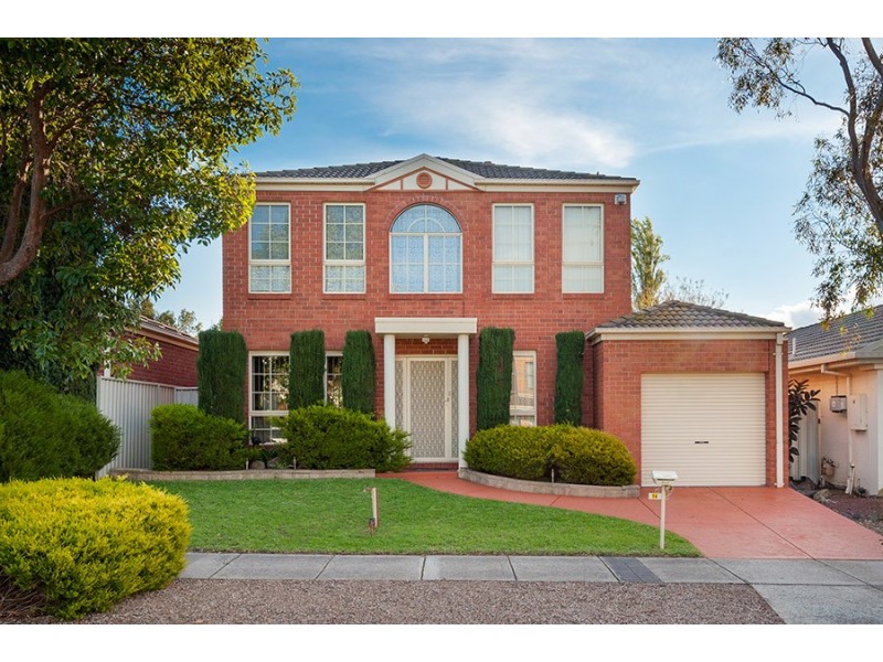 16 Willmott Drive, Craigieburn VIC 3064