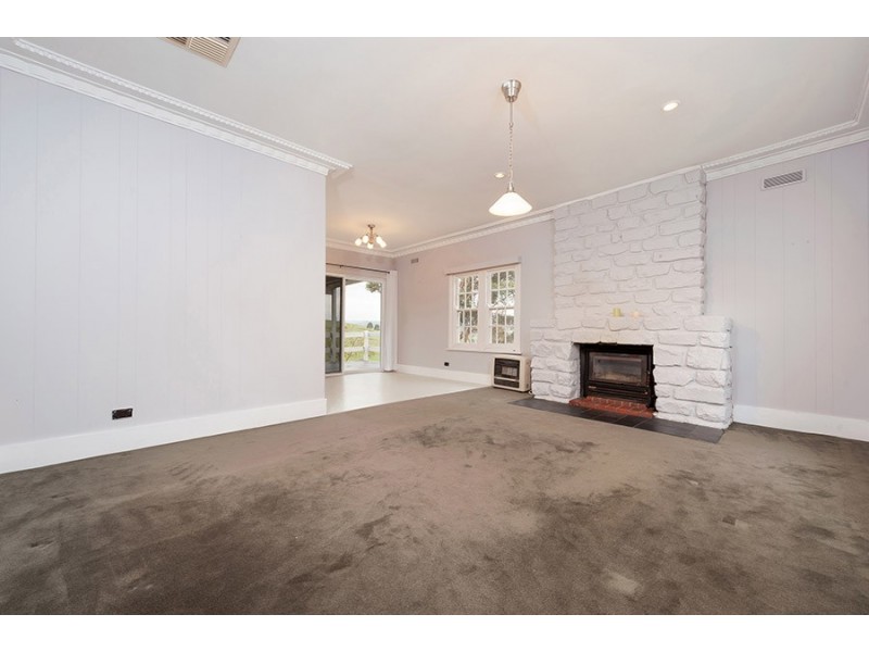 275 Stotts Road, Wandong VIC 3758