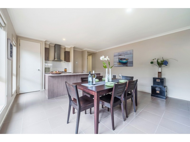 32 Atarhi Parade, Lalor VIC 3075