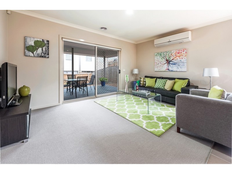 32 Atarhi Parade, Lalor VIC 3075